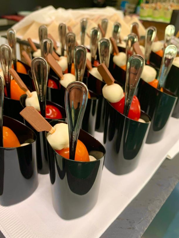 Traiteur apéritif dinatoire événement professionnel Nice et Cannes